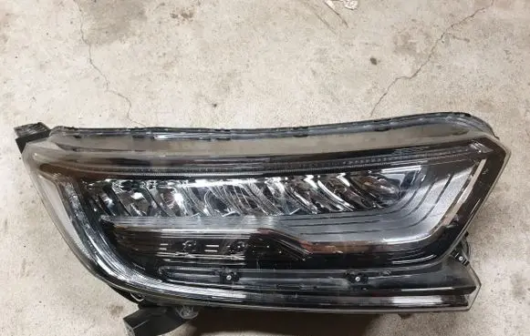 Honda CR-V Headlight/headlamp 33100TLAG12
