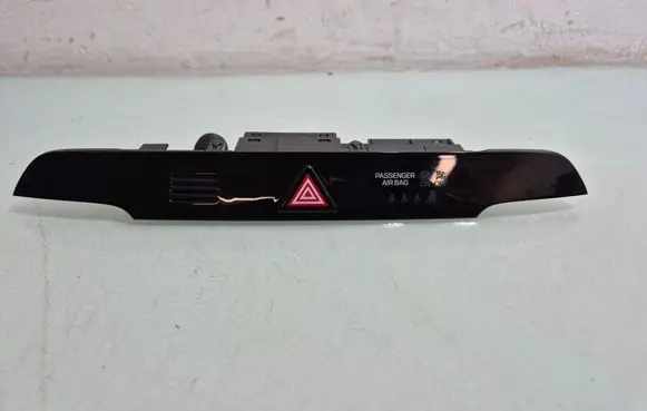 Hazard light switch