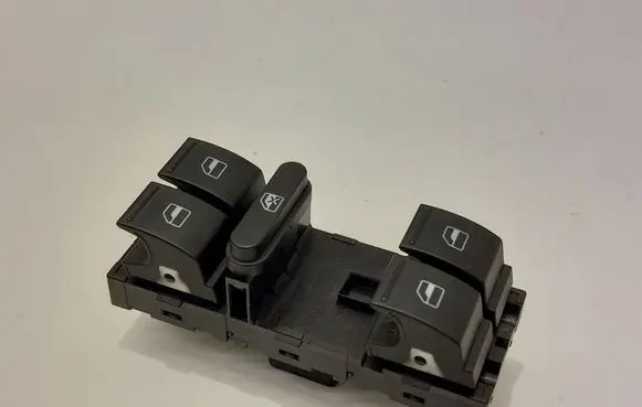 Volkswagen Tiguan Electric window control switch 1K4959857B