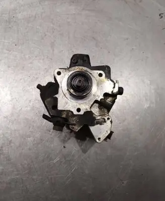 Hyundai Santa Fe Fuel injection high pressure pump 0445010121 3310027400