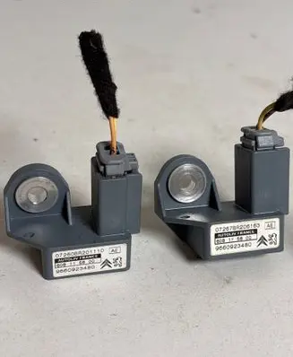 Peugeot 308 Airbag deployment crash/impact sensor 9660923480 07267BR206163 608115800