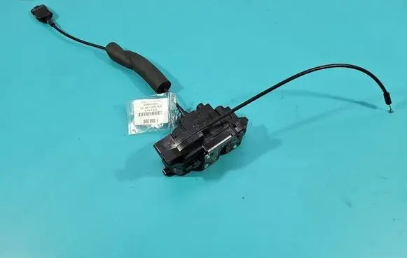 Renault Megane III Rear door lock 825030002R IMPRK1558090