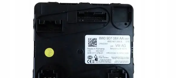 Audi A4 S4 B9 Comfort/convenience module 8W0907064AA