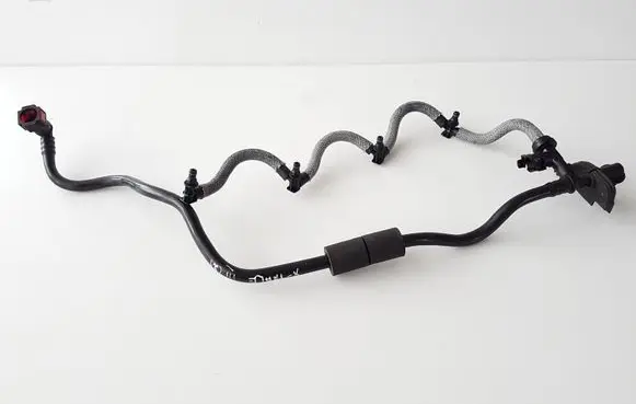 Nissan X-Trail T32 Fuel line pipe X215147