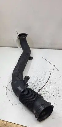 Volvo S60 Turbo air intake inlet pipe/hose 31422063