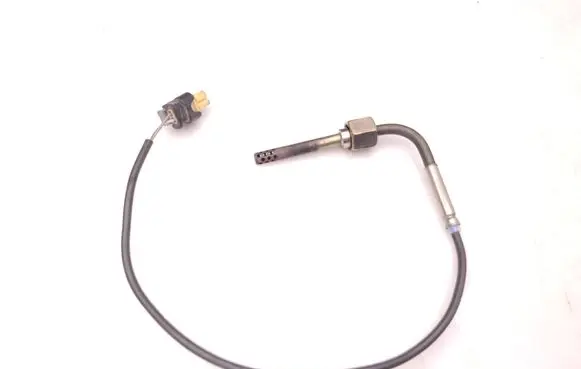 Mercedes-Benz Sprinter W906 Oil temperature sensor A0071537528