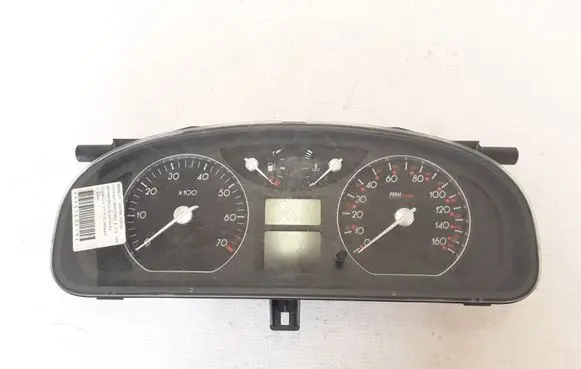Renault Laguna II Speedometer (instrument cluster) 8200263354