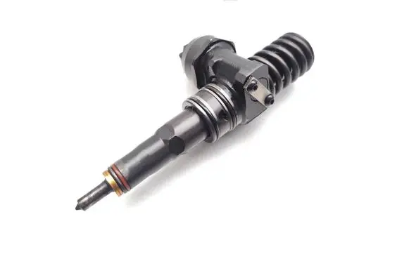 Skoda Fabia Mk2 (5J) Fuel injector 038130073AG 0414720215