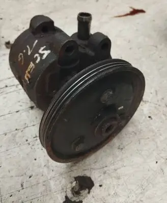 Renault Scenic I Power steering pump