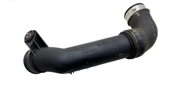 Volkswagen PASSAT B6 Intercooler hose/pipe 3C0145770B