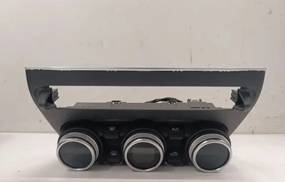 Renault Arkana Climate control unit 275100936R
