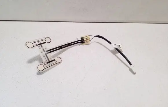Nissan Qashqai J12 Seat pressure sensor 883896UH0A