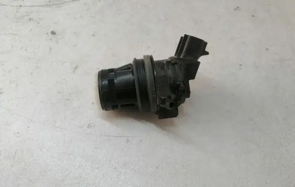 Toyota Prius+ (ZVW40) Windscreen/windshield washer pump 8533060180