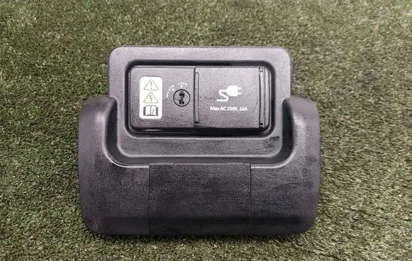 Hyundai Ioniq 5 Electric car charge socket GI951AB300