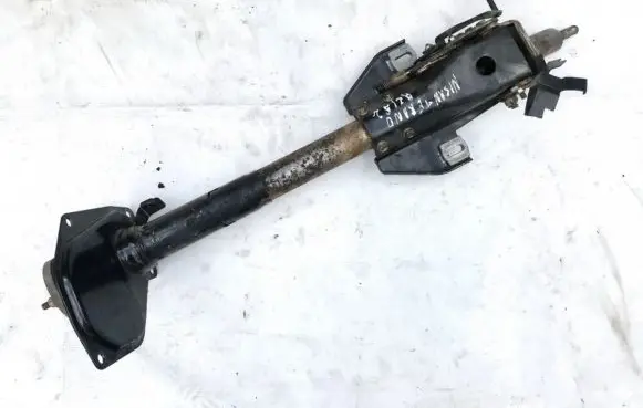 Nissan Terrano Steering wheel axle