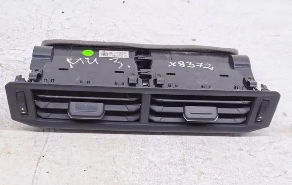 Volkswagen Polo VI Dash center air vent grill 2G0819728GQVQ