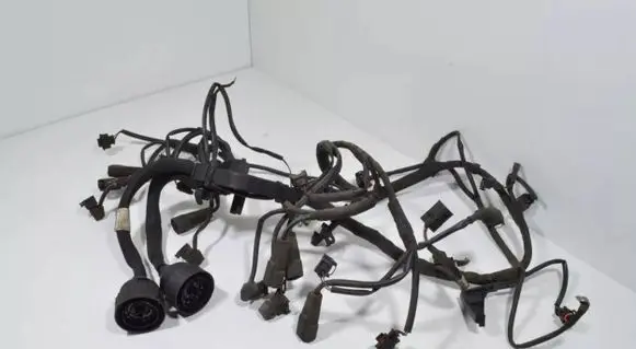 Porsche 911 996 Engine installation wiring loom 99660701016 99660701010