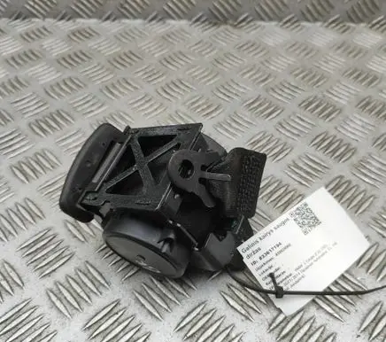 BMW 2 F22 F23 Rear seatbelt 7243309