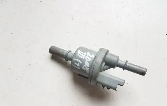 Peugeot 2008 II Turbo solenoid valve 9802009480