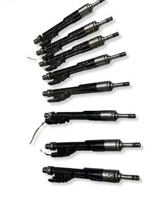 BMW 7 G11 G12 Fuel injector 0261500356 PA6635GF 1605062206