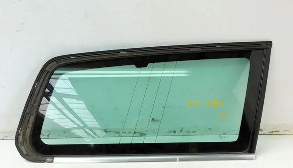 Volvo V70 Rear side window 192031
