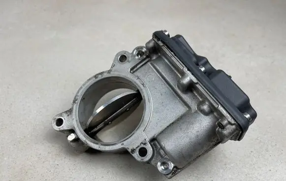 Mercedes-Benz E W213 Throttle valve A6540900070 6540900070 DK0045