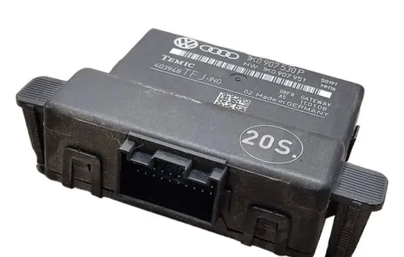 Skoda Octavia Mk2 (1Z) Gateway control module 1K0907530P 1K0907951