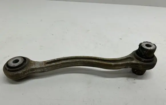 Mercedes-Benz C W204 Rear control arm 20402
