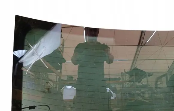 Audi A4 S4 B5 8D Rear windscreen/windshield window 