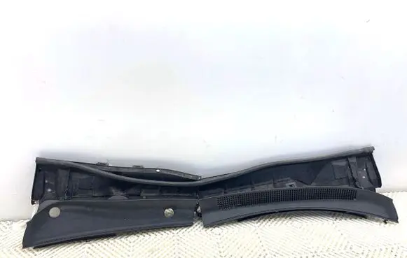 Toyota Avensis T270 Wiper trim 5578205100
