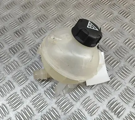 Peugeot 408 II Coolant expansion tank/reservoir 9850533480