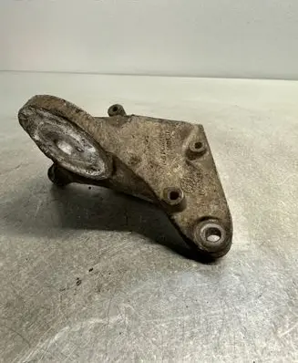 Audi A6 S6 C6 4F Gearbox mounting bracket 512020