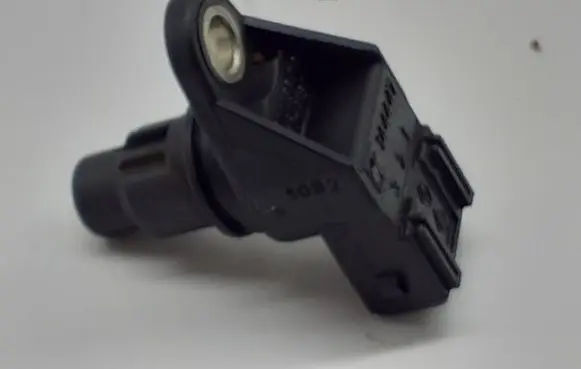 Renault Megane II Camshaft position sensor 8200038475
