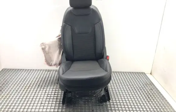Jeep Compass Front passenger seat 