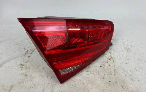 Audi A8 S8 D4 4H Tailgate rear/tail lights 4H0945093