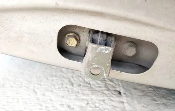 Nissan Almera N16 Rear door check strap stopper