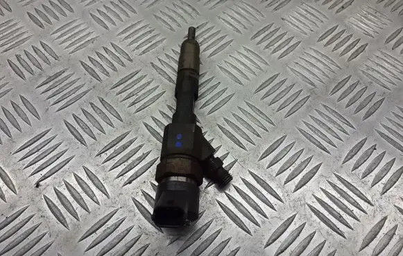 Nissan Primera Fuel injectors set 8200100272