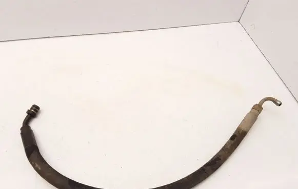 Mercedes-Benz W123 Power steering hose/pipe/line