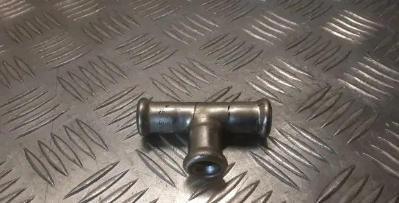 Audi A6 S6 C5 4B Engine coolant pipe/hose