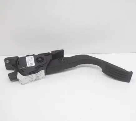 Ford Focus Accelerator throttle pedal EV619F836BA 6PV01036882