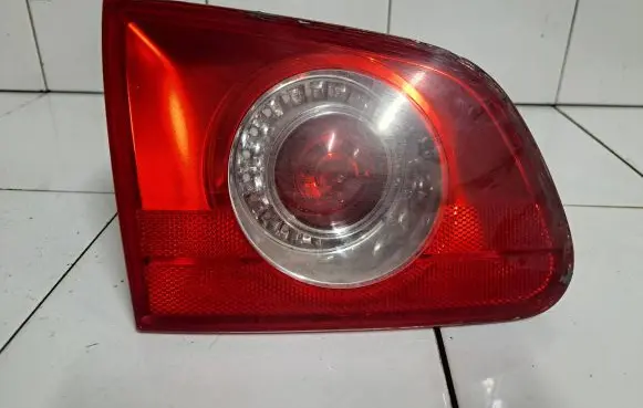 Volkswagen PASSAT B6 Tailgate rear/tail lights 27449002