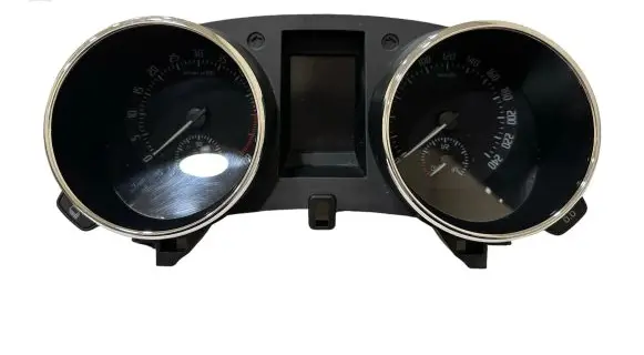 Skoda Yeti (5L) Speedometer (instrument cluster) 5L0920840H VD1048180 107392357Q