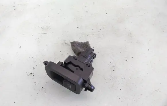 Volvo V50 Electric window control switch