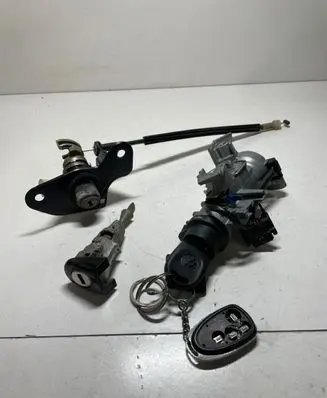 Volkswagen Jetta V Ignition lock 1K0905851B