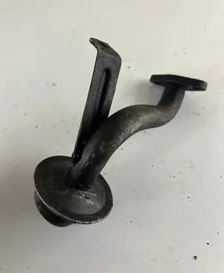 Mitsubishi Space Wagon Oil sump strainer pipe 