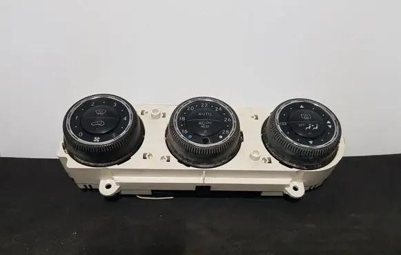 Mercedes-Benz ML W163 Climate control unit 1638202589 1638204289