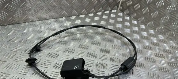 Engine bonnet/hood lock release cable