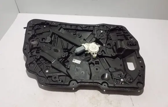 Front window lifting mechanism without motor