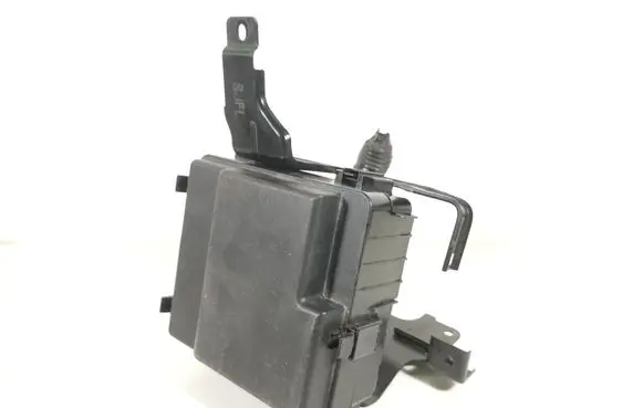 Honda FR-V Fuse module SJD7-B1302A