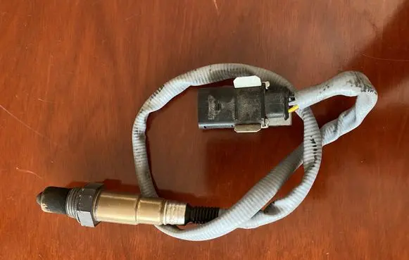 Mercedes-Benz C AMG W205 Lambda probe sensor 007542618 151355 0007151355